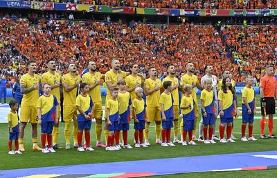 Piele de găină! Atmosferă senzațională creată de fanii „tricolorilor” » Momentul intonării imnului României a zguduit Munchenul