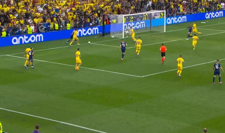 Radu Drăgușin, depășit de Gakpo la golul de 2-0 marcat de Olanda cu România Radu Drăgușin a spus clar după meci: „Această echipă poate câștiga ușor EURO”