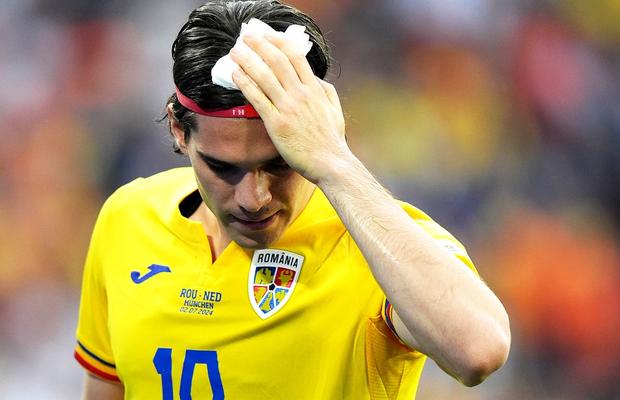 Emoții cu Ianis Hagi: Dumfries i-a spart capul, imediat după start » Cadrul cu Gică Hagi în tribună, cât o mie de cuvinte