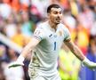 România a fost învinsă clar de Olanda, scor 0-3, și a părăsit Euro 2024 în faza optimilor de finală. Donyell Malen, de la Dortmund, a fost eroul partidei, cu o „dublă”. La reușita din prelungiri, Florin Niță a fost surprins într-o ipostază inedită.