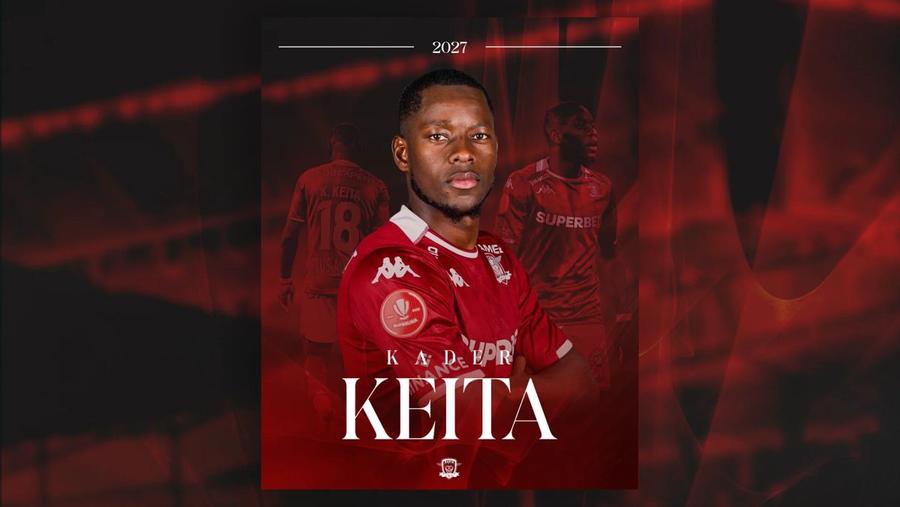 Rapid l-a transferat definitiv pe Kader Keita Transfer tare la Rapid » Jucătorul din Superliga a fost prezentat oficial
