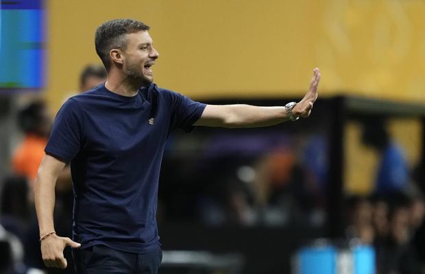 Prima victimă a Campionatului Mondial al Cluburilor » Antrenorul a fost demis după doar 6 luni la club