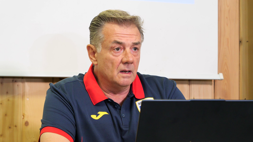 În absența lui Kyros Vassaras, arbitrajul românesc s-a confruntat cu o situație incredibilă
