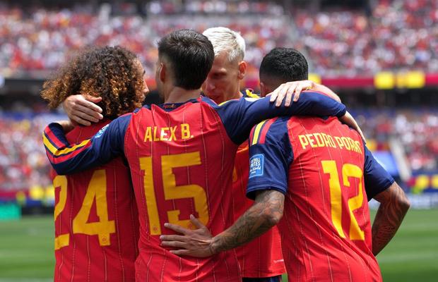 Spania s-a distrat cu Austria în 16-imile Campionatului Mondial » Calificare la pas