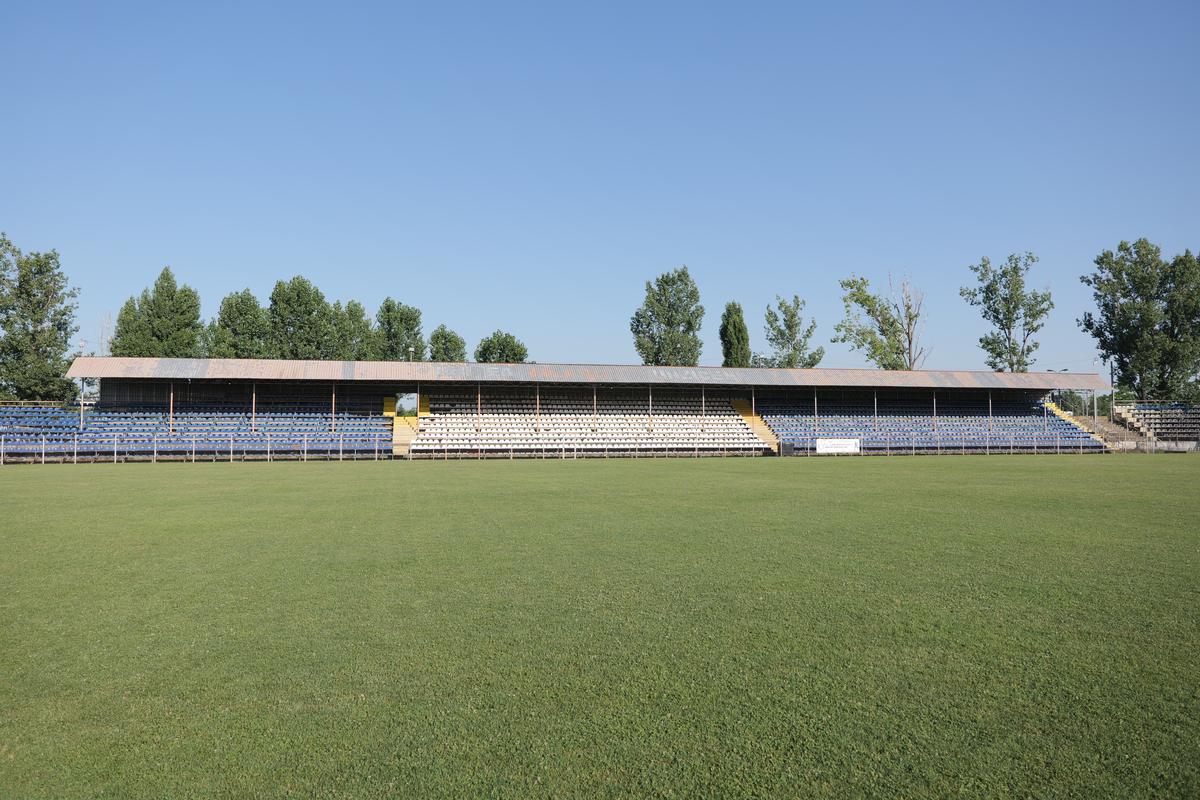 Cum arată astăzi stadionul celei mai mari surprize din istoria fotbalului românesc