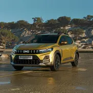 Au început comenzile pentru Dacia Sandero Stepway Hybrid 155 // foto: dacia.ro