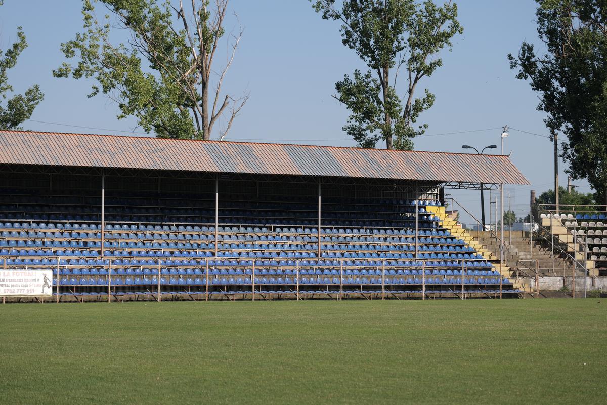 Cum arată astăzi stadionul celei mai mari surprize din istoria fotbalului românesc