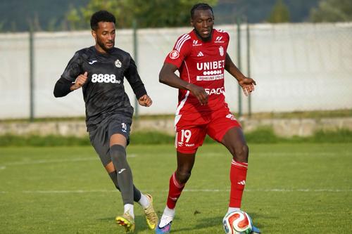 FC Botoșani, învinsă categoric de Slavia Sofia în cantonamentul din Bulgaria // FOTO: Facebook