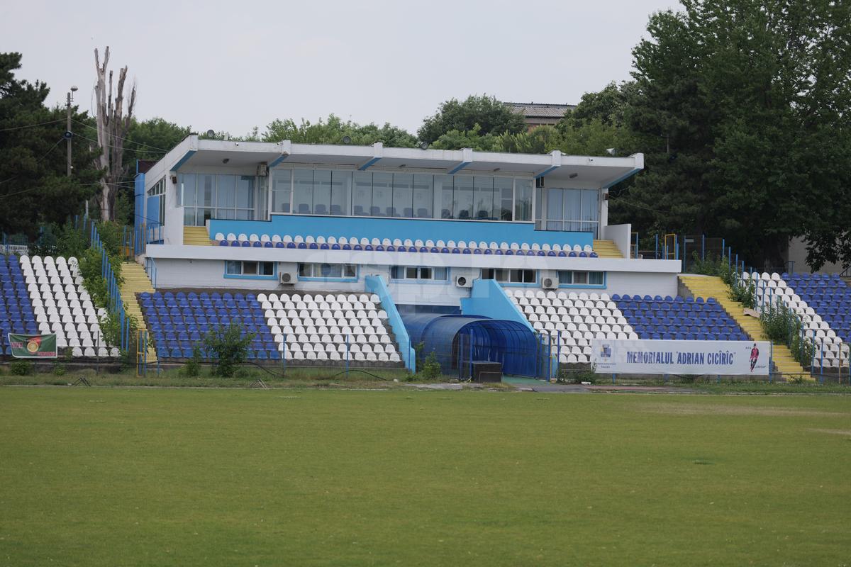 Cum arată stadionul „Delta - Gheorghe Iamandi” din Tulcea // foto: Andrei Furnigă (GSP)