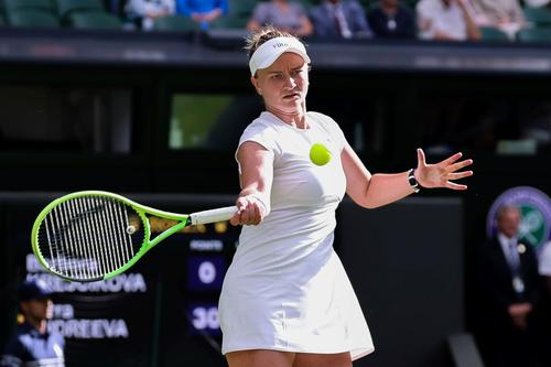 Barbora Krejcikova în acțiune la Wimbledon 2026 Foto: Imago Images