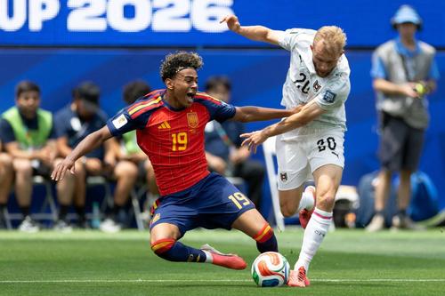 Lamine Yamal se gândește doar la titlul mondial, după victoria entuziasmantă din 16-imi // foto: Imago