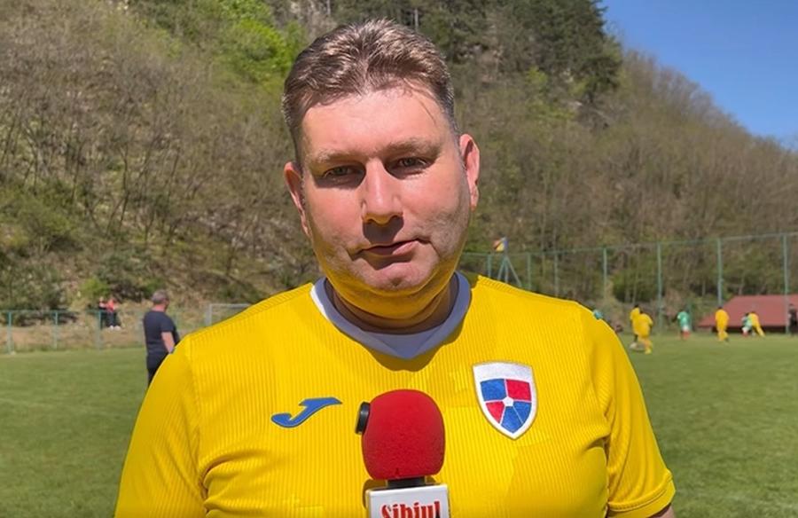 Ioan Duma / Sursă foto: Facebook@ Sibiul în Imagini «Nu te ameninț, te execut!». Altă răfuială în fotbalul românesc, clubul s-a luat la trântă cu președintele și reclamă nereguli grave