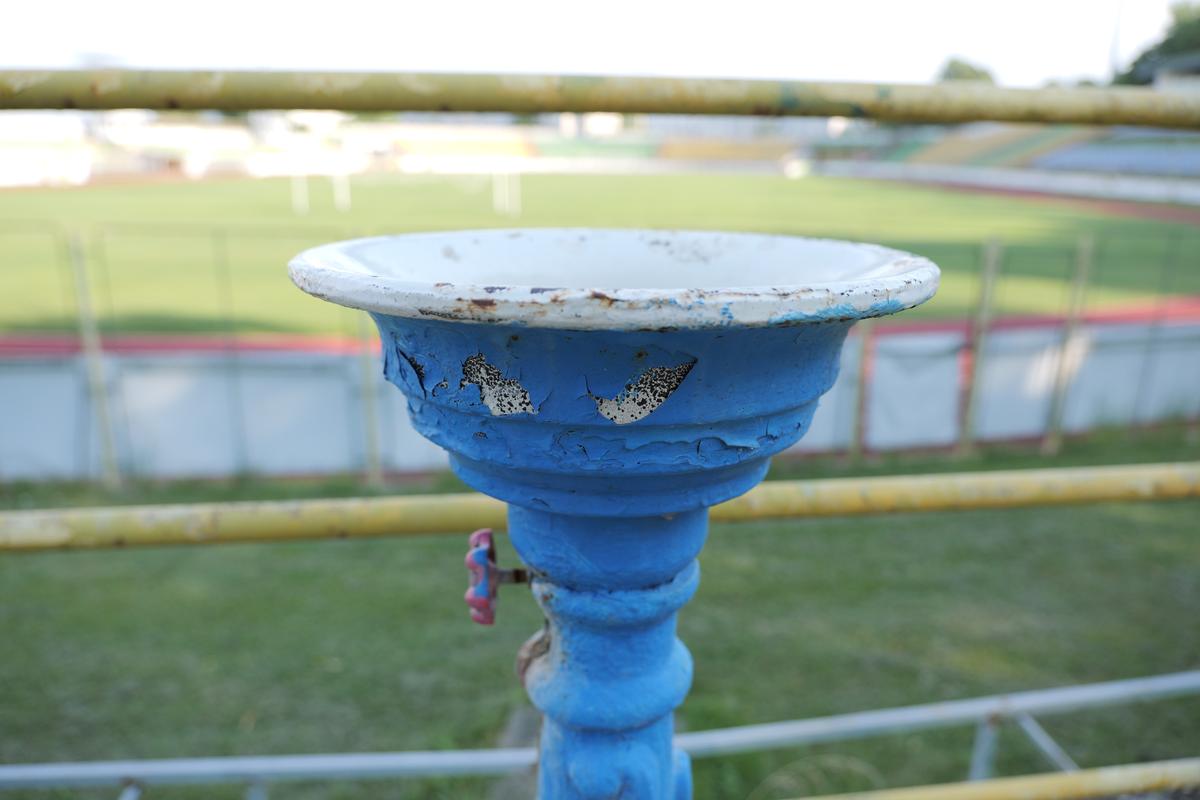 Cum arată Stadionul din Vaslui // foto: Andrei Furnigă (GSP)