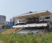 Arena din România pe care a jucat Arsenal a ajuns o junglă » Stadionul uitat pe care vegetația și gunoaiele au pus stăpânire