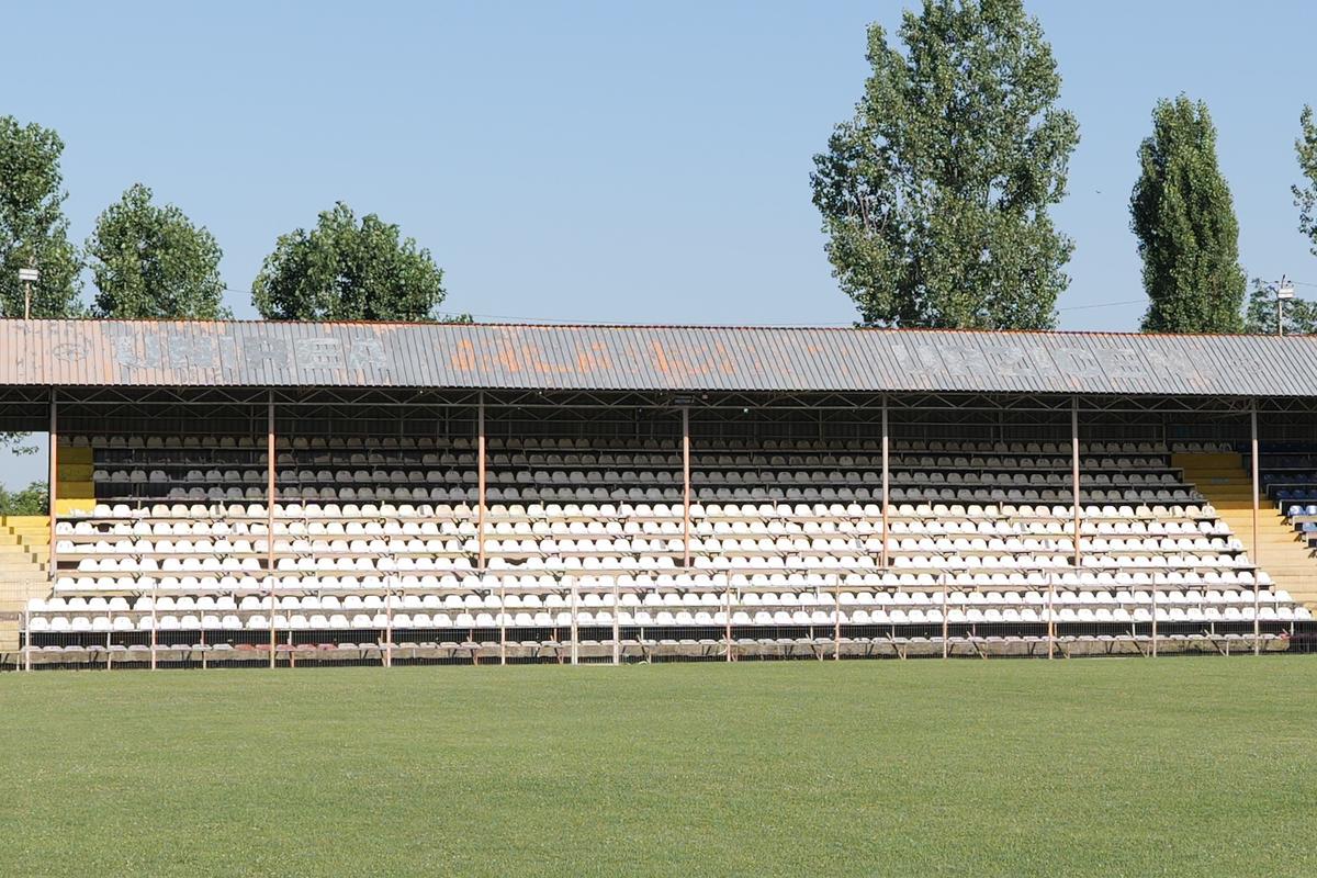 Cum arată astăzi stadionul celei mai mari surprize din istoria fotbalului românesc
