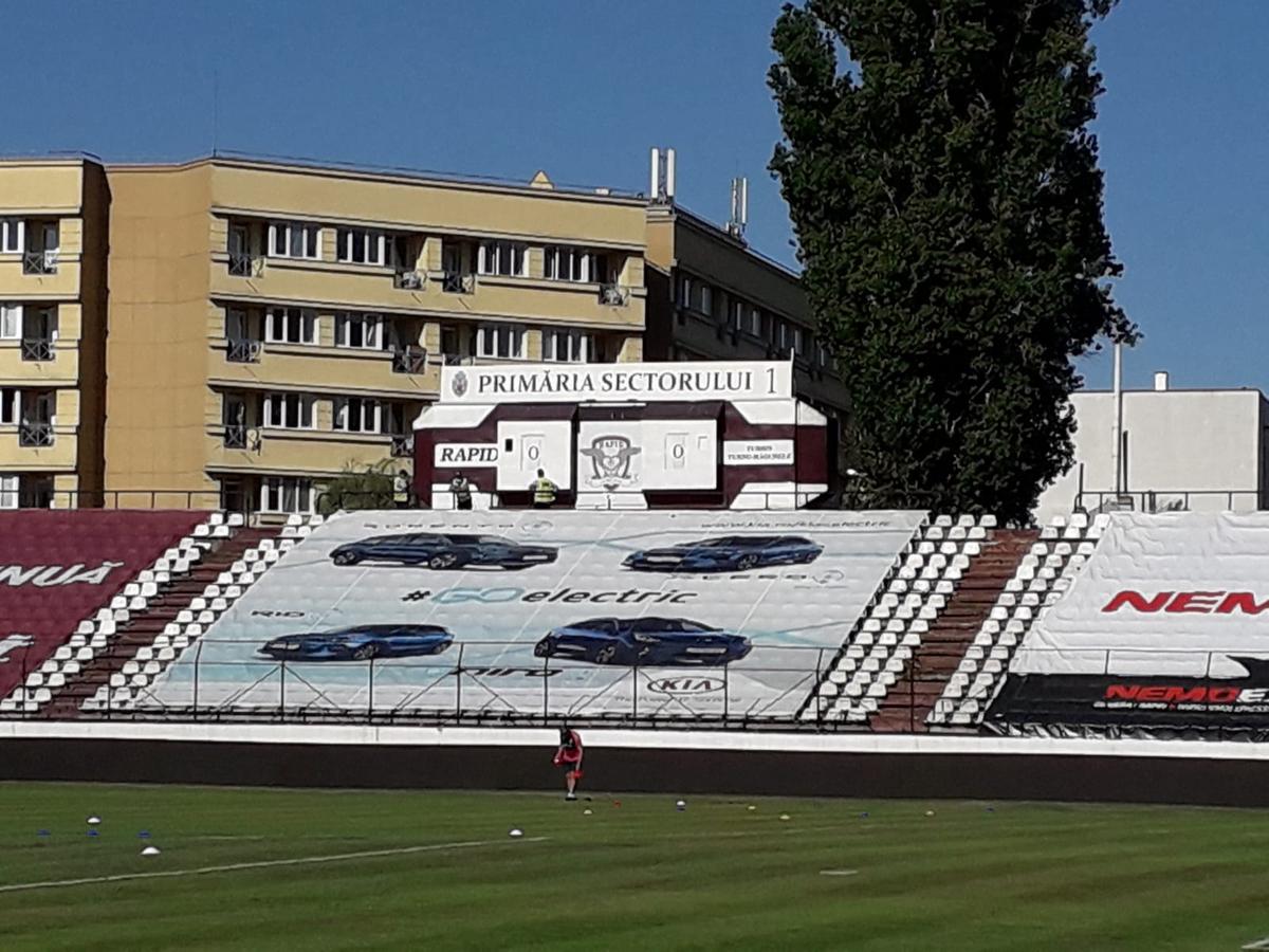 Fanii Rapidului au făcut spectacol înaintea meciului cu Turris!