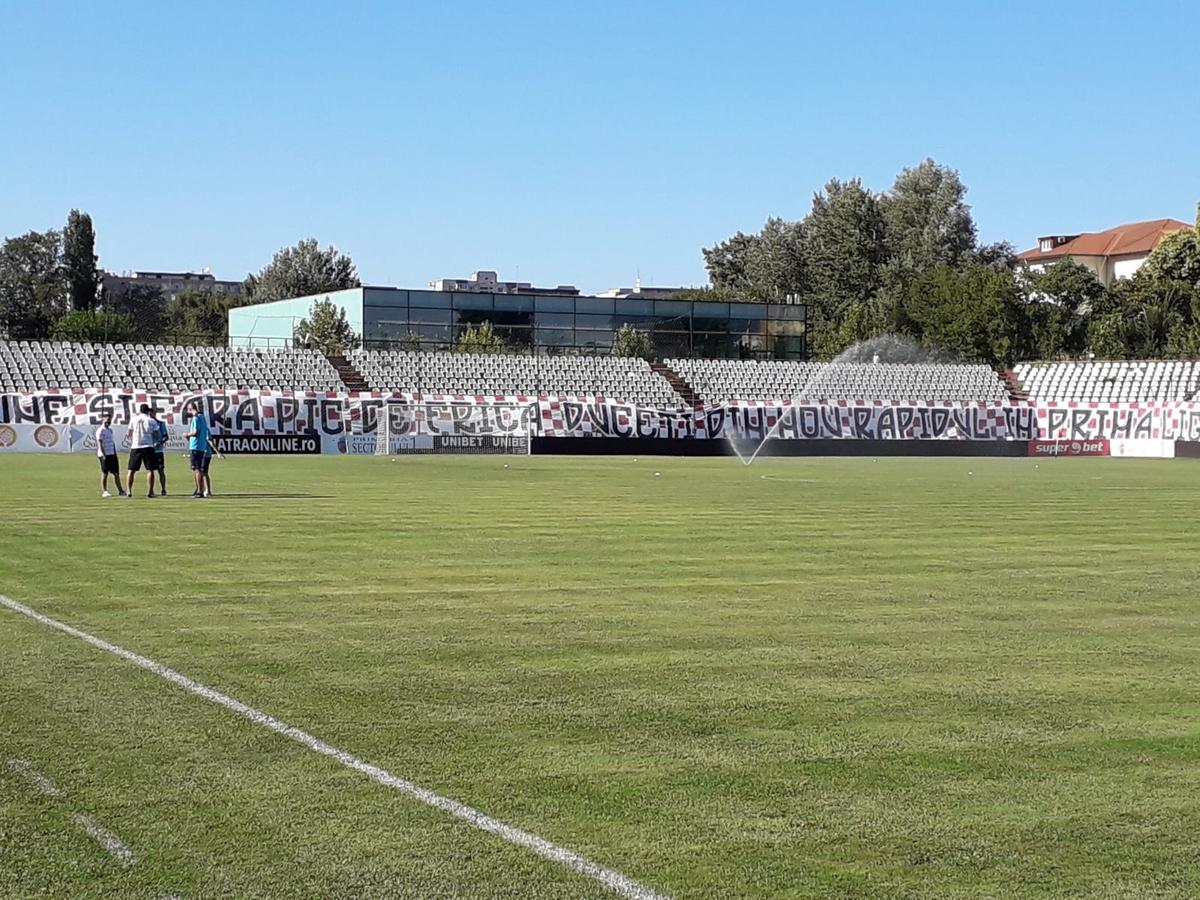 Fanii Rapidului au făcut spectacol înaintea meciului cu Turris!