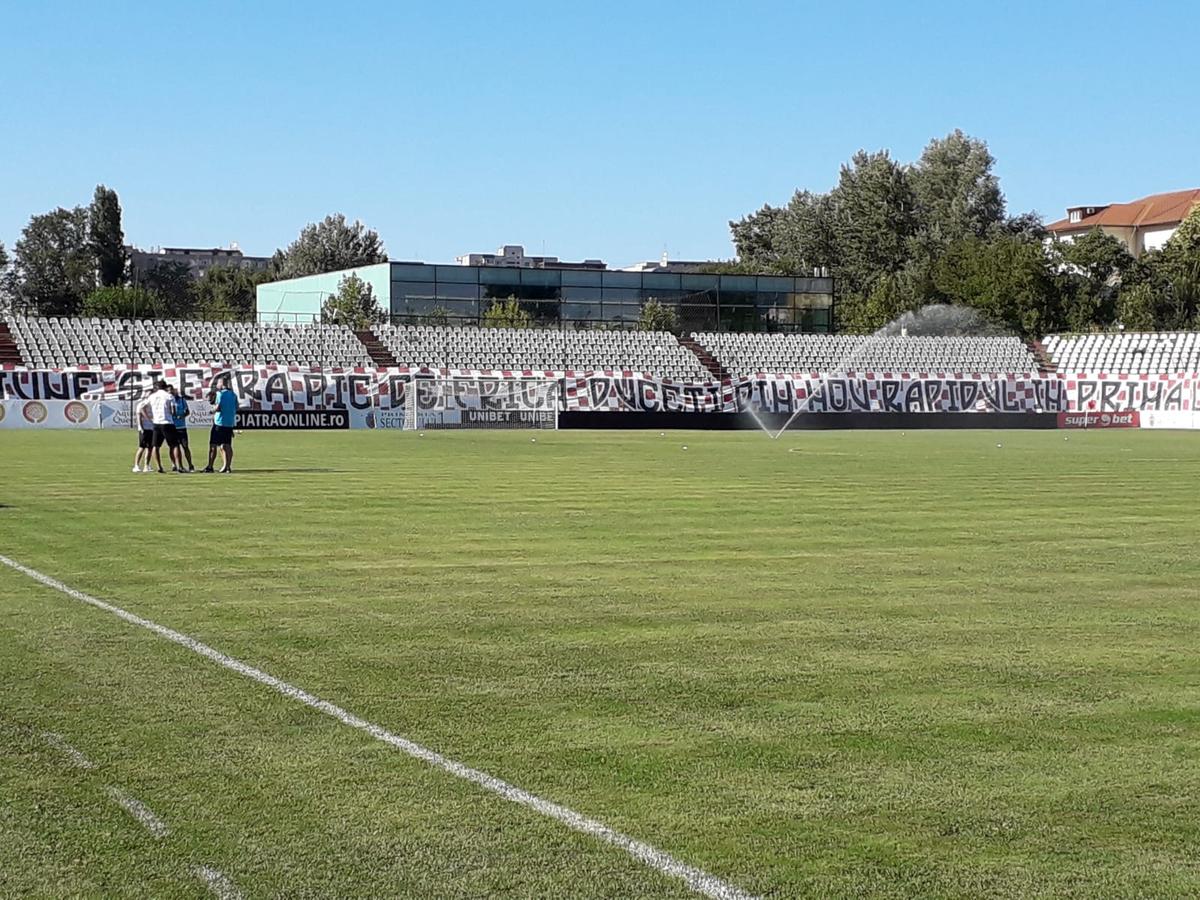 Fanii Rapidului au făcut spectacol înaintea meciului cu Turris!