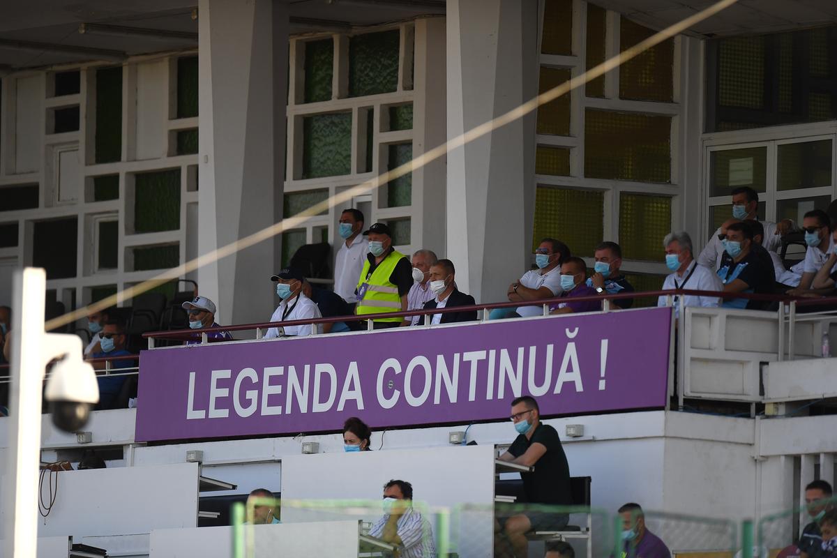 FC Argeș - UTA