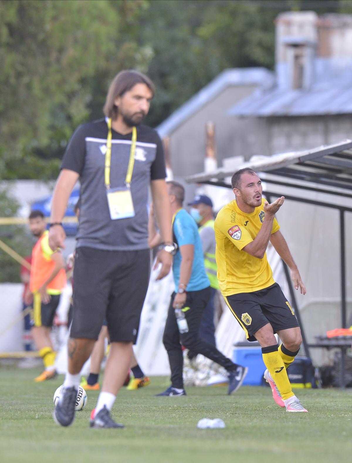 Final de meci RAPID - TURRIS 1-1