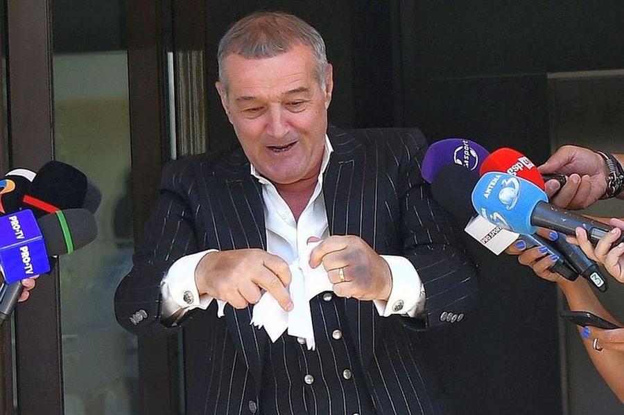 Gigi Becali, patronul FCSB, l-a făcut praf în declarații pe Ondrasek Ondrasek și-a reziliat azi contractul cu FCSB! » Câți bani i-a dat Becali ca să scape de el + ce șanse are cehul să ajungă la Craiova