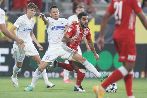Olimpiu Moruțan, în UTA - FCSB 1-1 // foto: Facebook @ FCSB