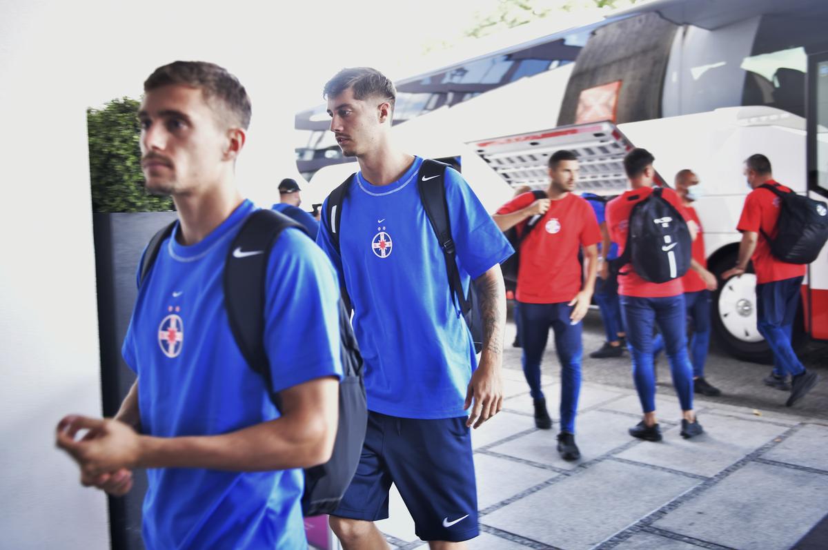 FCSB a ajuns în Slovacia