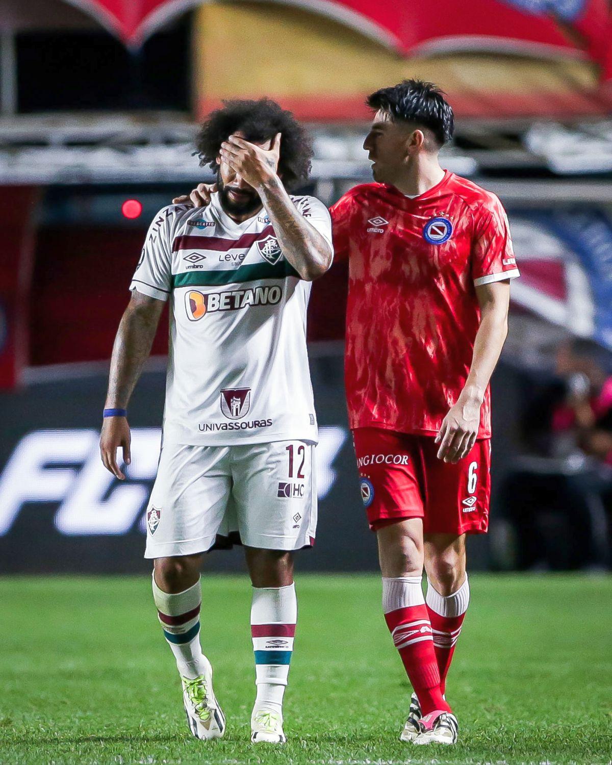 Fostul fundaș de la Real Madrid, fault extrem de dur în Copa Libertadores » I-a rupt piciorul unui adversar și a izbucnit în lacrimi