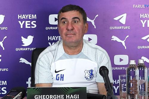 Gică Hagi, la conferința de presă
