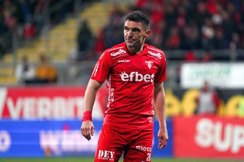 Claudiu Keșeru (36 de ani) s-a despărțit de UTA și ar fi dorit de Taranto, echipă din liga a treia italiană.