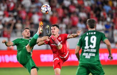 Conducătorul lui Dinamo a mărturisit ce i-a spus Mircea Lucescu la pauză + Câte transferuri vor mai face „câinii”