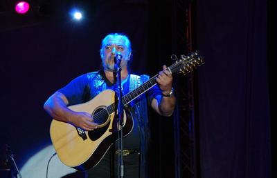 Nicu Covaci, liderul trupei Phoenix și un mare iubitor al sportului românesc, a murit la vârsta de 77 de ani