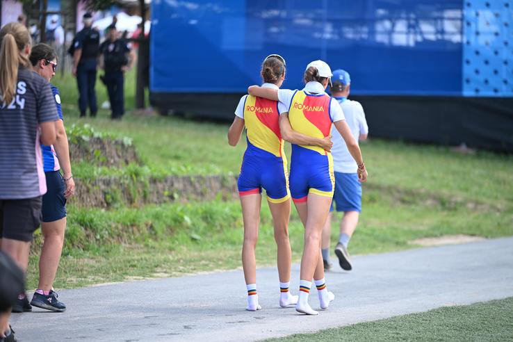 Ionela Cozmiuc și Gianina van Groningen, medaliate cu argint olimpic la Paris Foto: Raed Krishan (Vaires-sur-Marne)