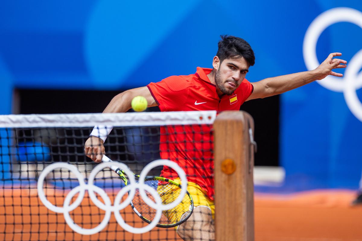 Carlos Alcaraz, în finala de la Jocurile Olimpice » Pe cine poate întâlni dublul campion de la Wimbledon