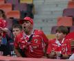 Jucătorii lui Dinamo și FCSB au ieșit pentru inspecția gazonului // Foto: Ionuț Iordache GSP
