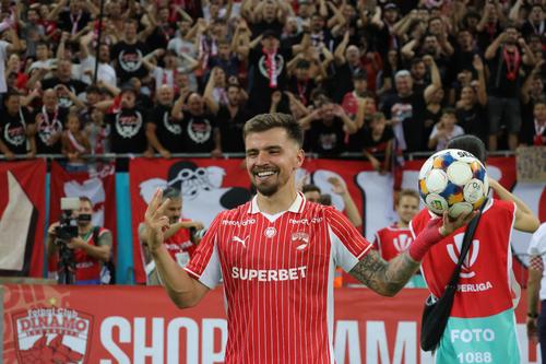 Bucuria celor de la Dinamo după victoria cu FCSB/ foto: Ionuț Iordache (GSP)
