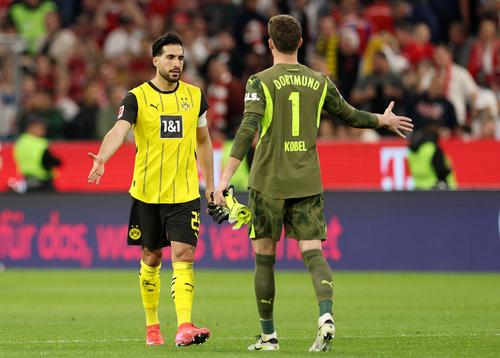Emre Can, căpitanul Borussiei Dortmund, a reacționat la valul de criciti pe care l-a primit din partea fanilor în sezonul precedent // FOTO: Getty Images