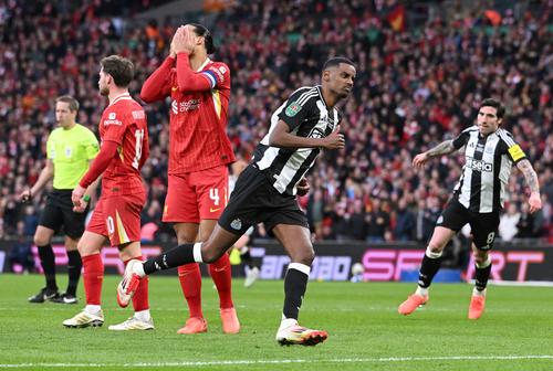 Liverpool pregătește o nouă ofertă pentru Alexander Isak // FOTO: Getty Images