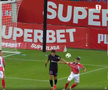 Penalty-ul comis de Radunovic în Dinamo - FCSB