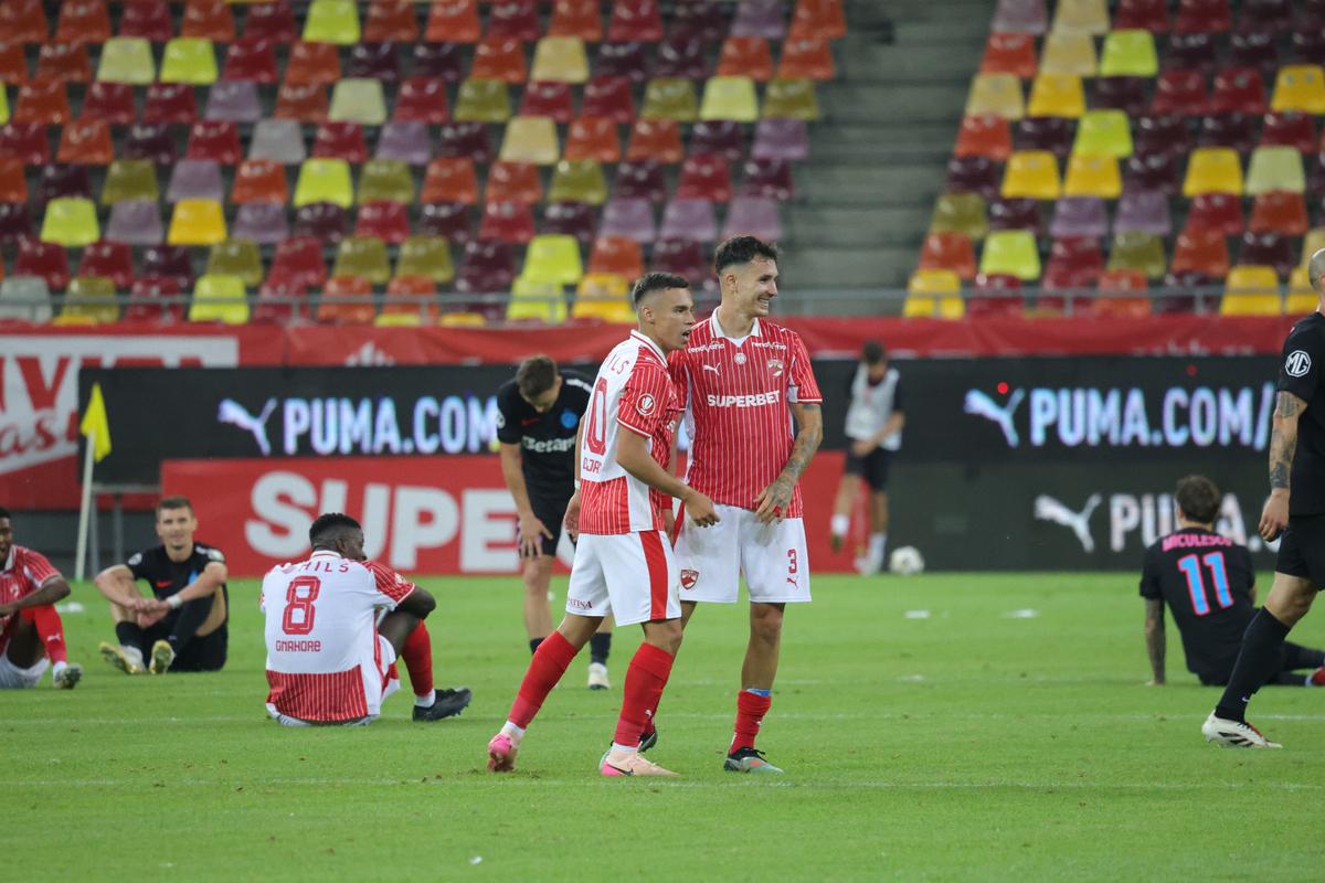 Bucuria celor de la Dinamo după victoria cu FCSB