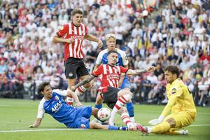 Dennis Man, titular în PSV - Alkmaar, Supercupa Olandei » GOL în minutul 25 după cartonașul roșu