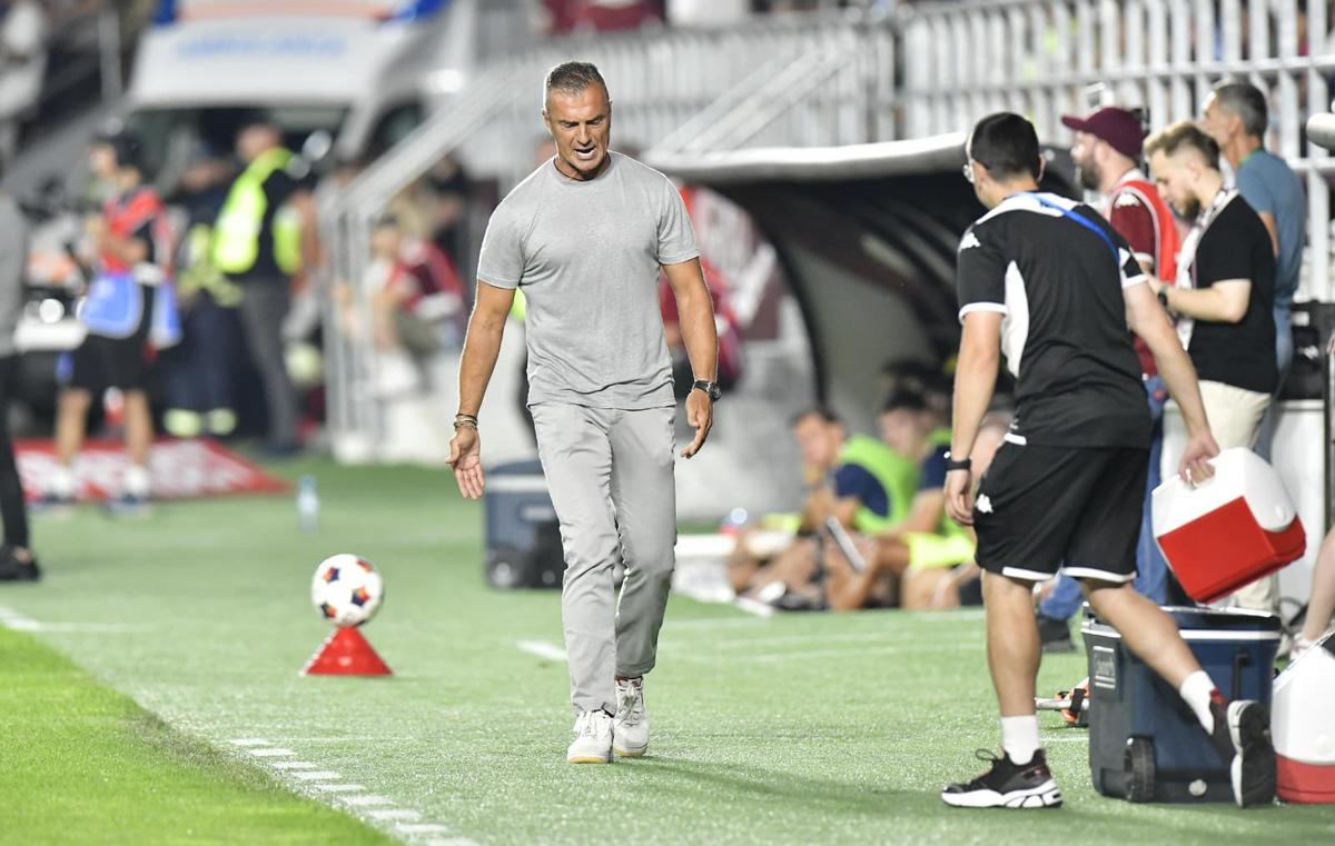 Daniel Pancu, discurs vulcanic după Rapid - CFR Cluj: „Clubul nu are mentalitate” » Atac și la adresa conducerii: „Doar a arătat că e bogată”
