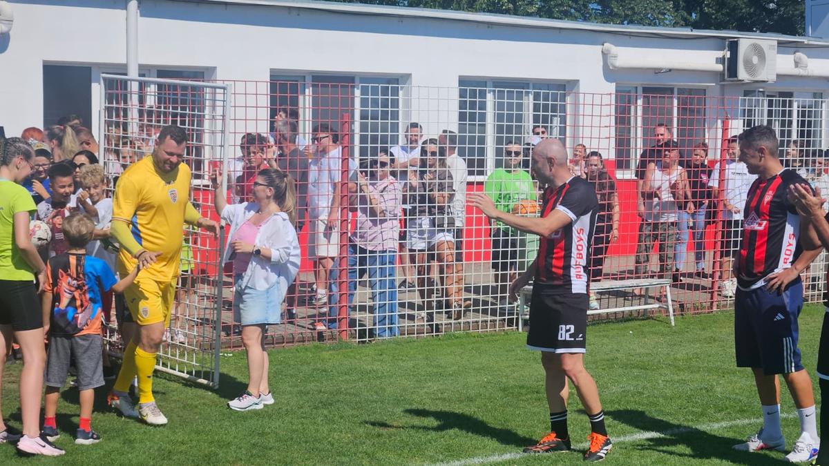Foști jucători din Liga 1, protagoniștii unui meci caritabil în Popești-Leordeni