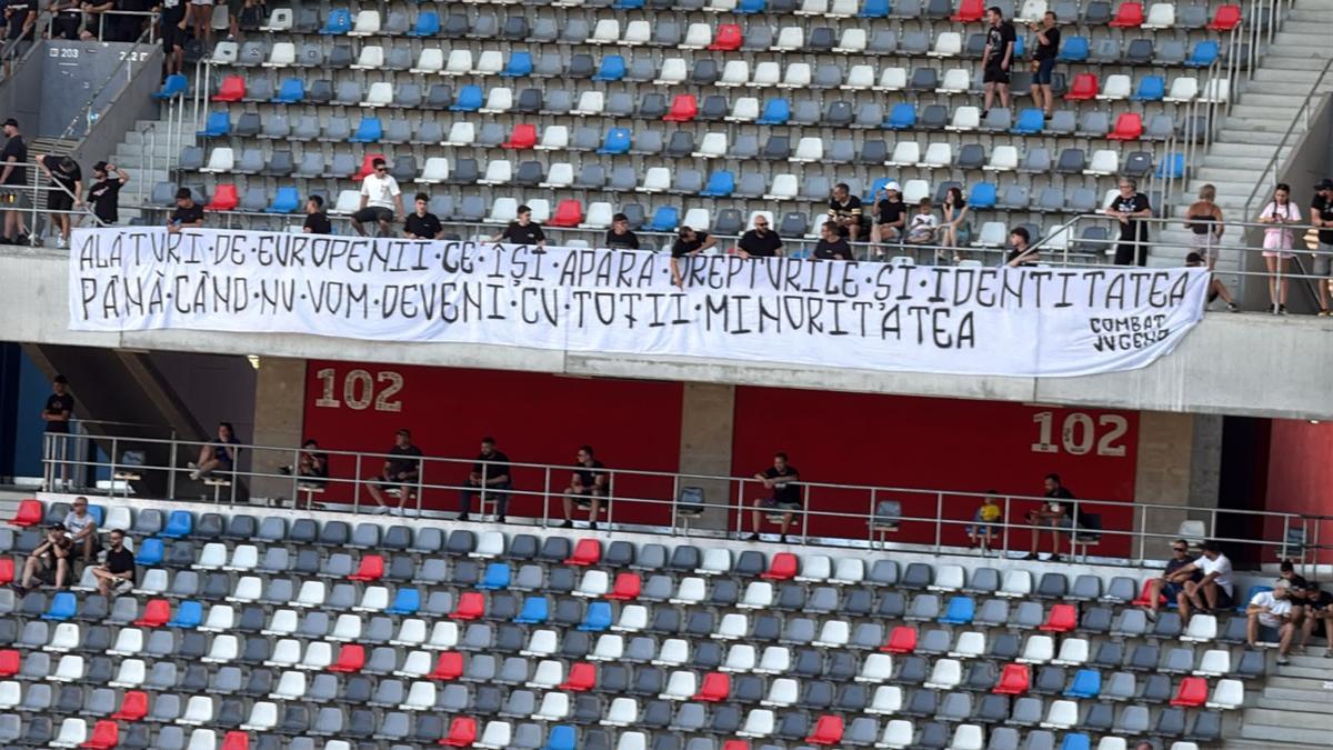 Daniel Oprița se gândește să plece de la Steaua: „Mă scuipă și mă înjură...”