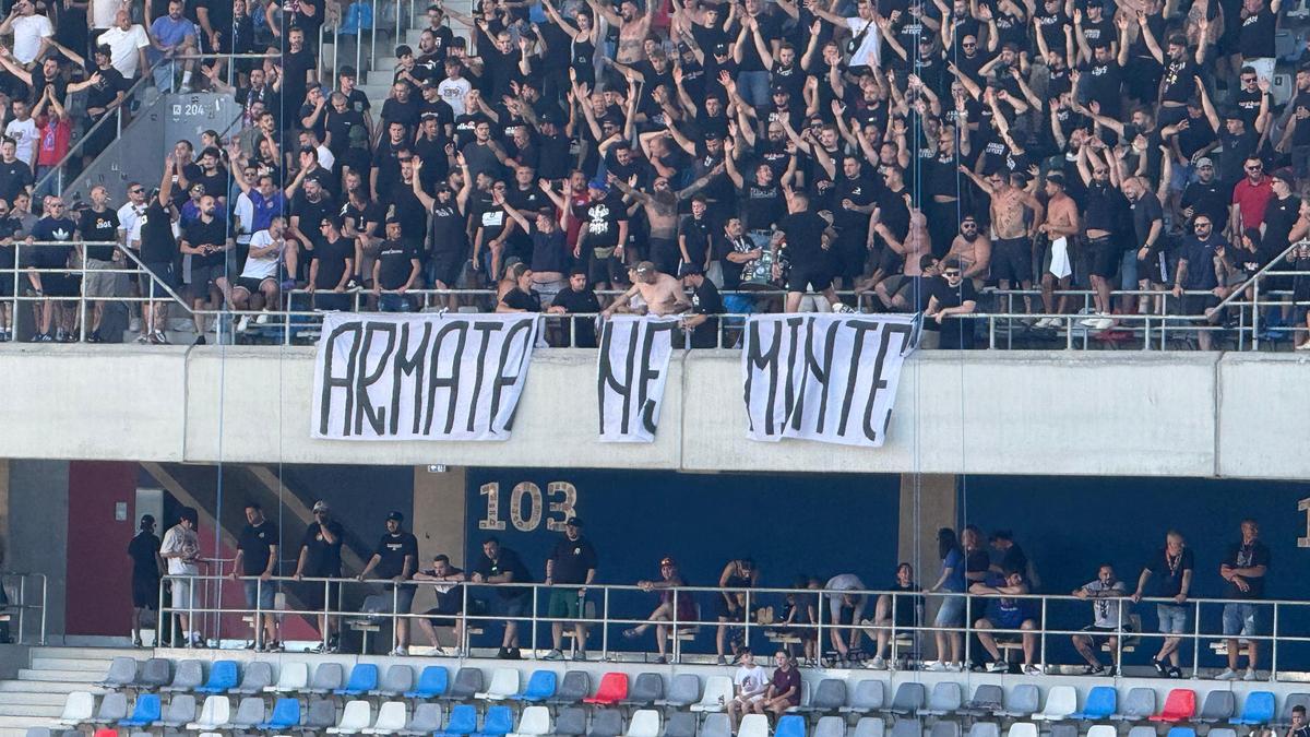 Imagini de la finalul meciului Steaua - CSM Slatina // foto: Cristi Preda (GSP.ro)