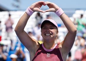 Kristina Liutova câștigă primul său titlu WTA la debut.