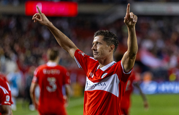 Lewandowski a „spart gheața” în MLS » Primele goluri pentru noua echipă