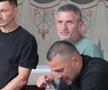 Cătălin Munteanu și Nicolae Mușat, prezenți la priveghiul lui  Constantin „Gogu” Covaciu // foto: Andrei Furnigă GSP
