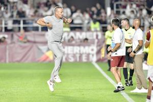 Dezlănțuit! Imaginile care surprind perfect trăirile lui Daniel Pancu în Rapid - CFR Cluj