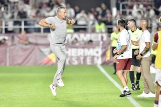 Dezlănțuit! Imaginile care surprind perfect trăirile lui Daniel Pancu în Rapid - CFR Cluj